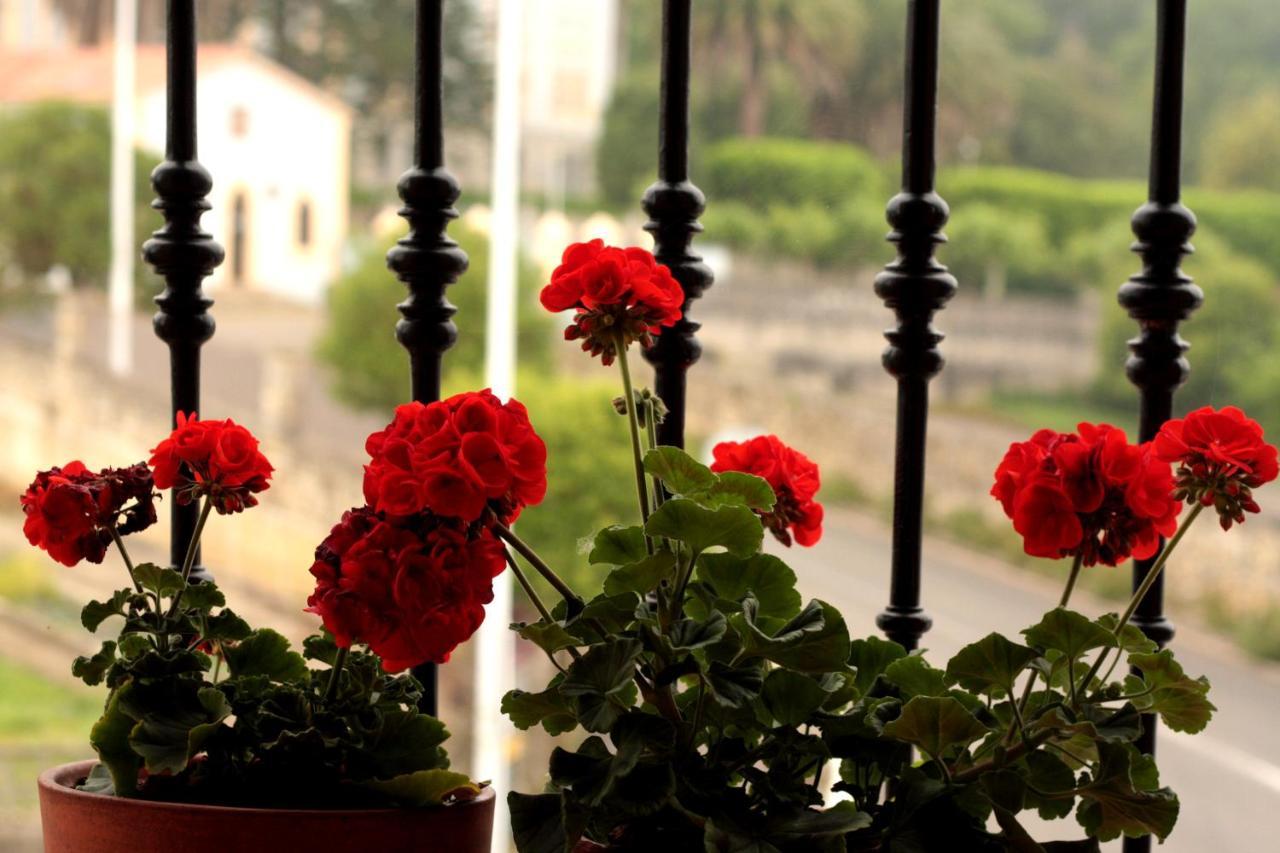 Cóbreces Apartamentos El Cruce De Moraton מראה חיצוני תמונה