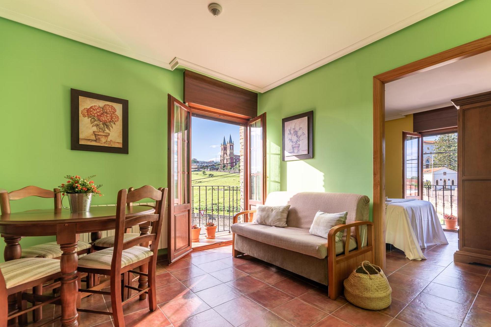 Cóbreces Apartamentos El Cruce De Moraton מראה חיצוני תמונה